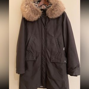 Burberry London Brown Coat with removable Fur Trim Hood size M